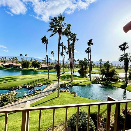 The View! Palm Desert Country Club Villa エクステリア 写真