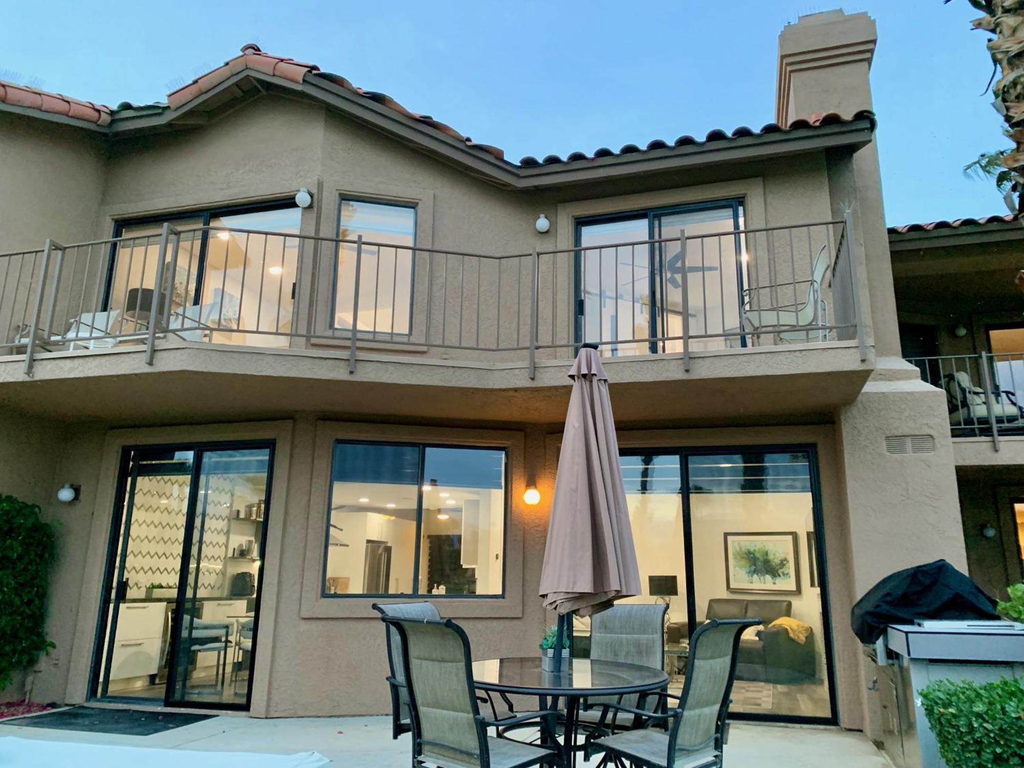 The View! Palm Desert Country Club Villa エクステリア 写真